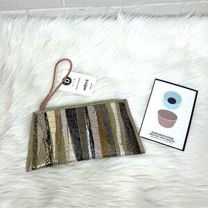 NWT Disa Artisanal Fish Skin Handmade in Iceland Clutch Bag OS
